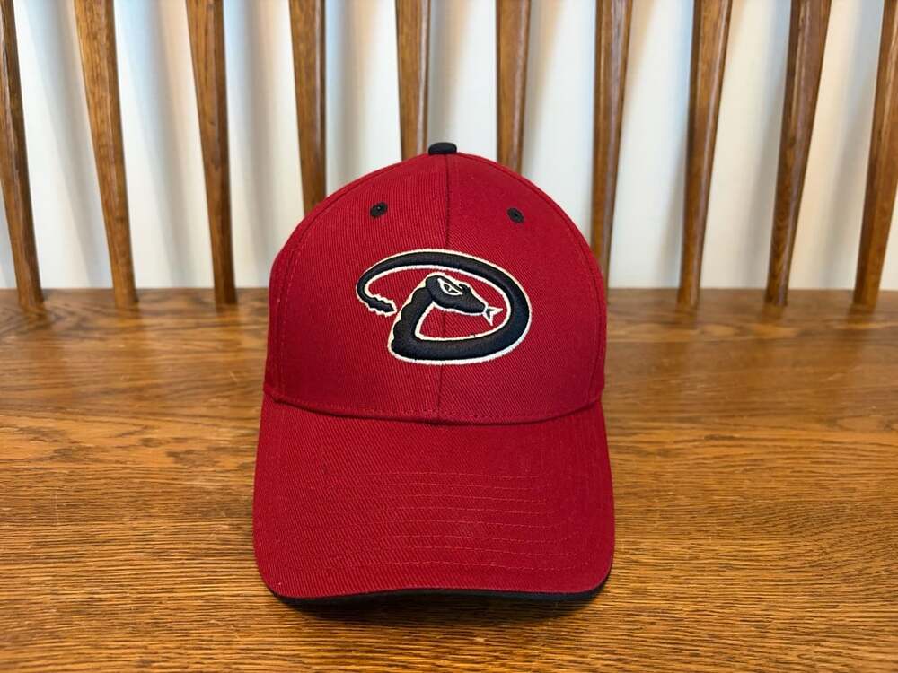 Fan Favorite Arizona Diamondbacks MLB Baseball Hat Red Adjustable